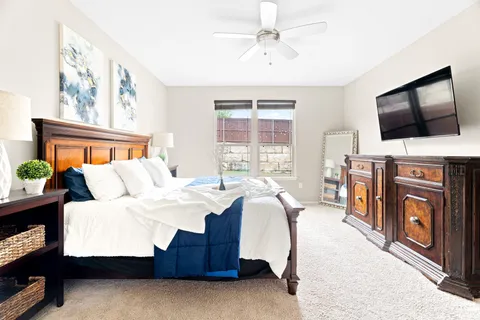 $2,375 | 7300 Ondantra Bend, Austin, TX 78744