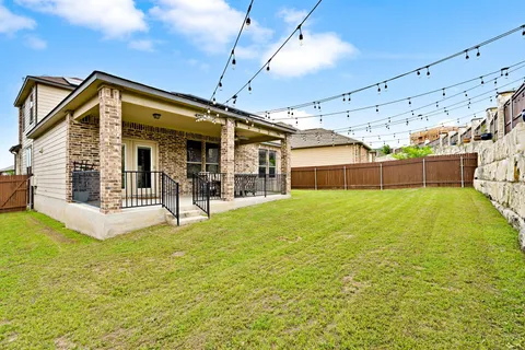 $2,375 | 7300 Ondantra Bend, Austin, TX 78744