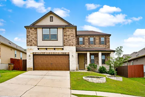 $2,375 | 7300 Ondantra Bend, Austin, TX 78744