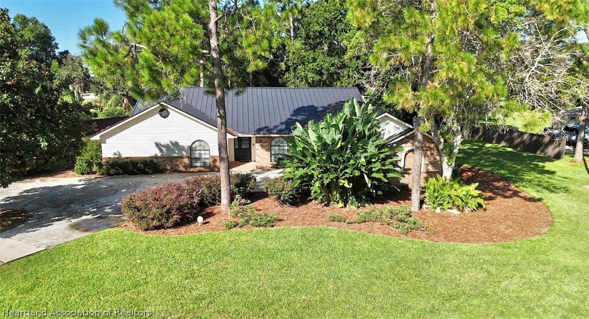 2425 Country Club Road Sebring, FL 33872 - Photo 22 of 28 Gallery Image 22