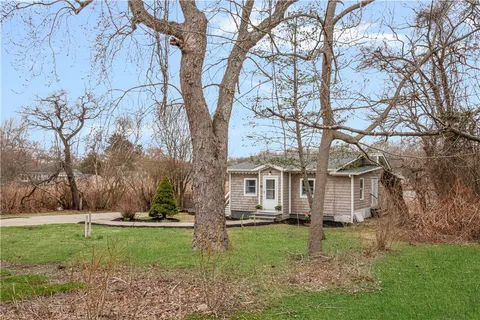 $465,000 | 99 River Vue Avenue, Warwick, RI 02889