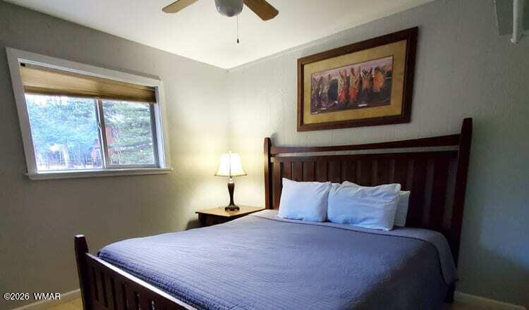90 Main Street Greer, AZ 85927 - Photo 10 of 18 CABIN 90 GUEST 2