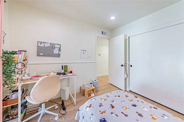 $1,380,000 | 26 Seton Road, Irvine, CA 92612