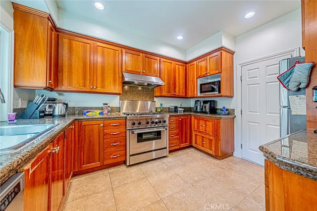 $1,380,000 | 26 Seton Road, Irvine, CA 92612