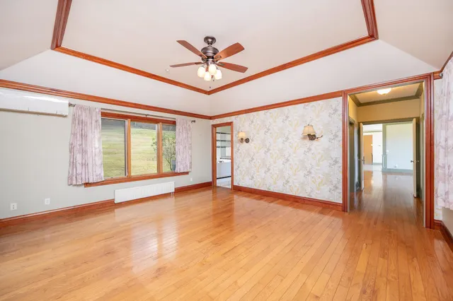 $1,495,000 | 411 Wood Road, Hartford, VT 05059