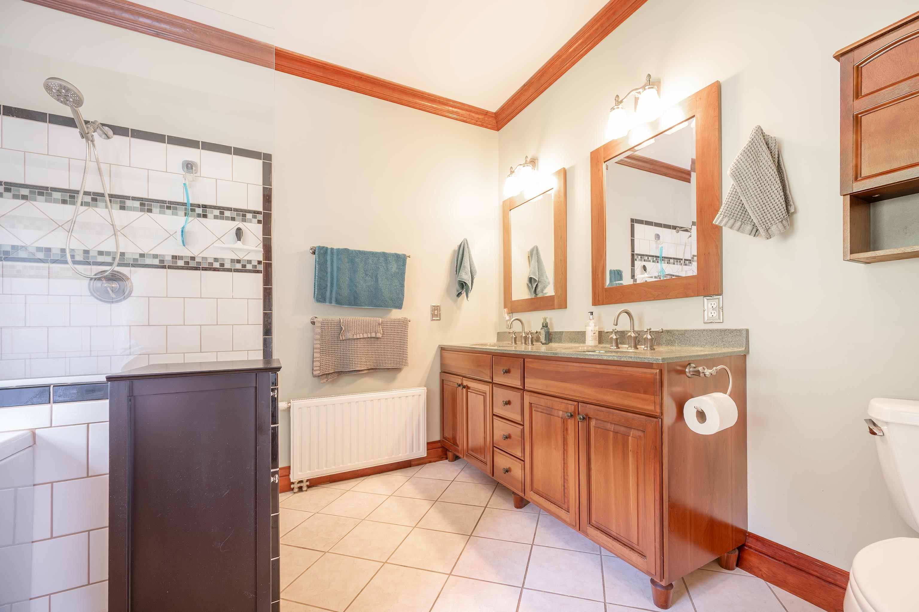 411 Wood Road Hartford, VT 05059 - Photo 29 of 60