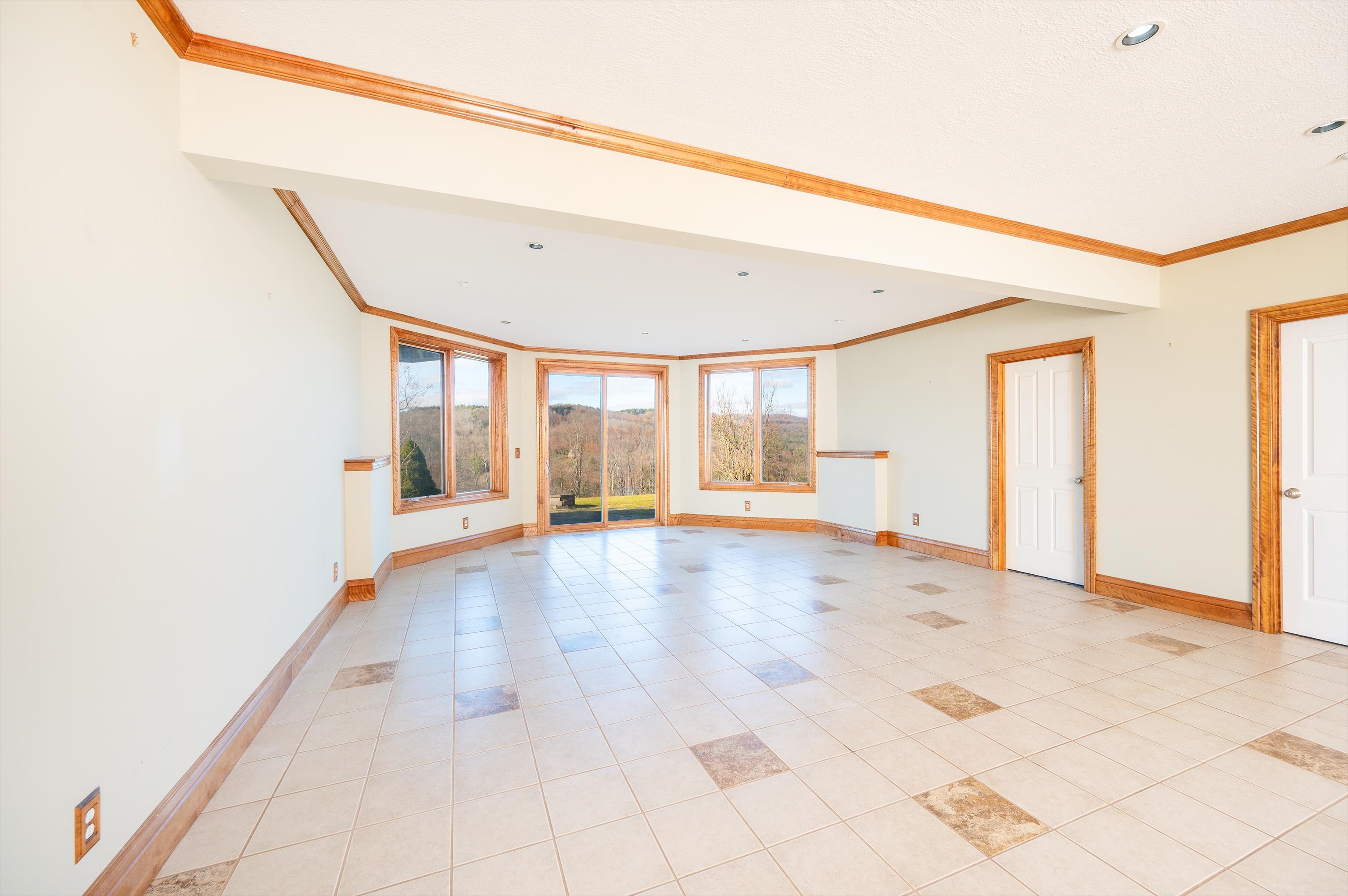 411 Wood Road Hartford, VT 05059 - Photo 39 of 60