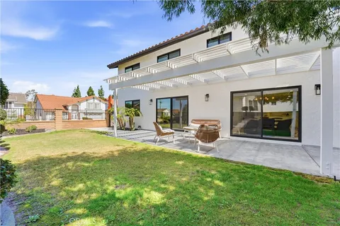 $1,749,000 | 24596 Donna Lane, Lake Forest, CA 92630