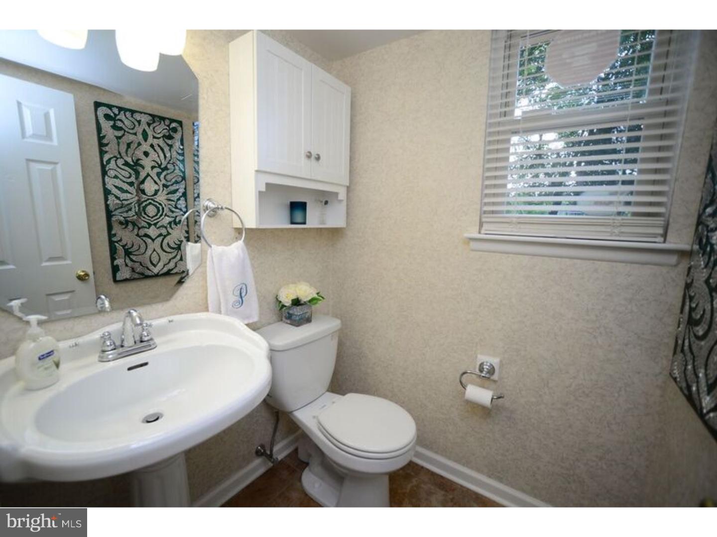 19 Bentley Drive Sewell, NJ 08080 - Photo 14 of 25