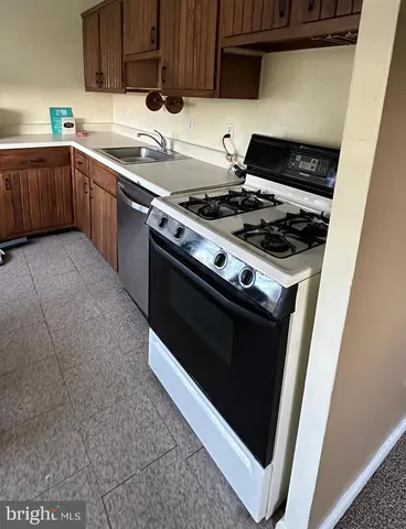 $170,000 | 3450 Toledo Terrace, Unit 620, Hyattsville, MD 20782