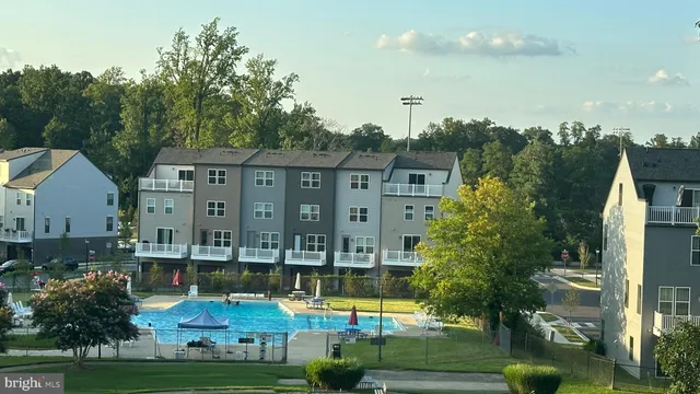 $170,000 | 3450 Toledo Terrace, Unit 620, Hyattsville, MD 20782