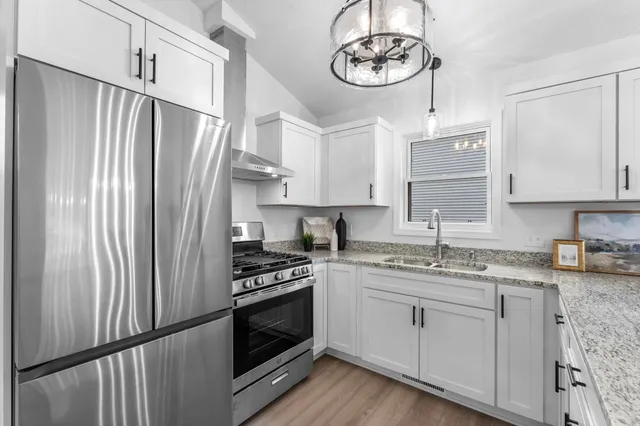 $299,900 | 1519 Logan Avenue North, Minneapolis, MN 55411