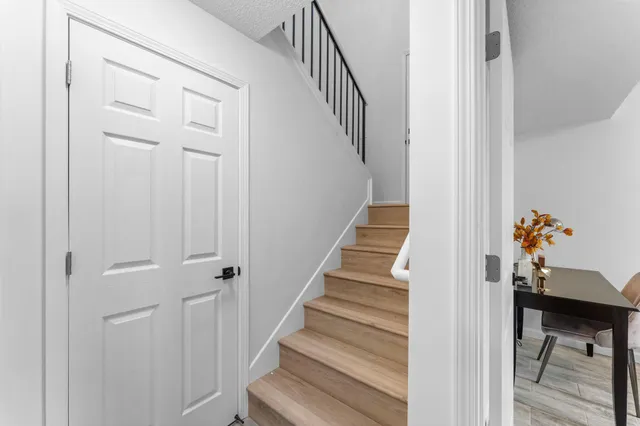 $299,900 | 1519 Logan Avenue North, Minneapolis, MN 55411