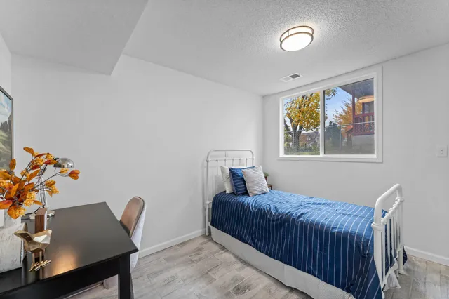 $299,900 | 1519 Logan Avenue North, Minneapolis, MN 55411