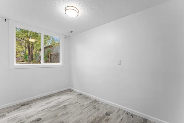 $299,900 | 1519 Logan Avenue North, Minneapolis, MN 55411