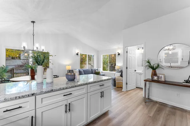 $299,900 | 1519 Logan Avenue North, Minneapolis, MN 55411