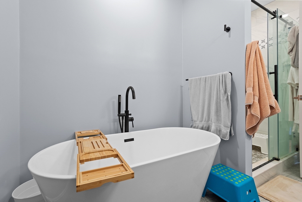 36 Cambridge Road, Unit 44 Woburn, MA 01801 - Photo 12 of 21