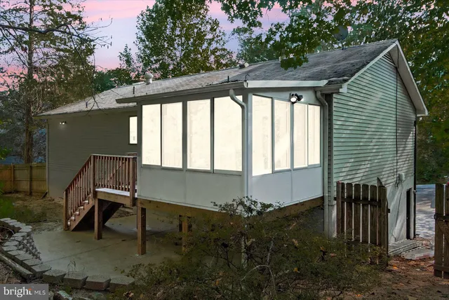 $475,000 | 2312 Harpoon Drive, Stafford, VA 22554