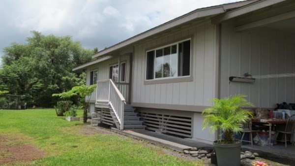 2073 Uhaloa Road Hilo, HI 96720 - Photo 1 of 8 Gallery Image 1