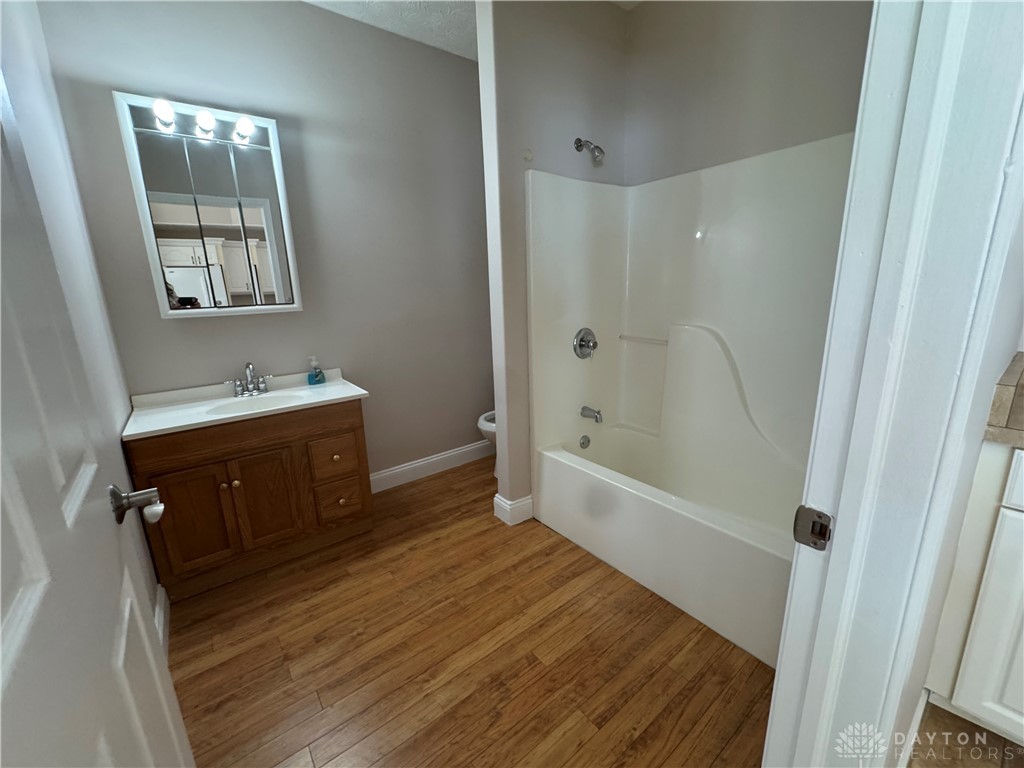 523 Newport Road Xenia, OH 45385 - Photo 21 of 43