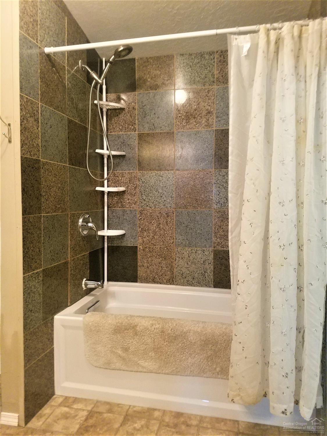 61000 Brosterhous Road, Unit 570 Bend, OR 97702 - Photo 12 of 18 Additional Photo