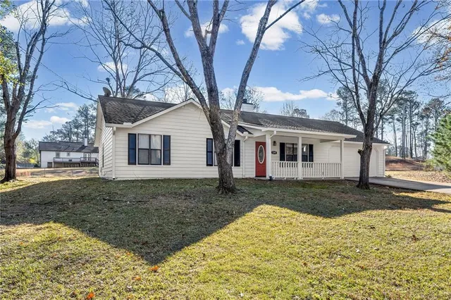 $1,900 | 5345 Memorial Lane Southwest, Powder Springs, GA 30127