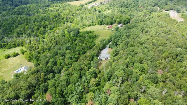 $649,000 | 86 Paul Horn Road, Catskill, NY 12414