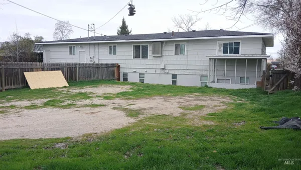 $440,000 | 403-405 West Hazel Street, Caldwell, ID 83605