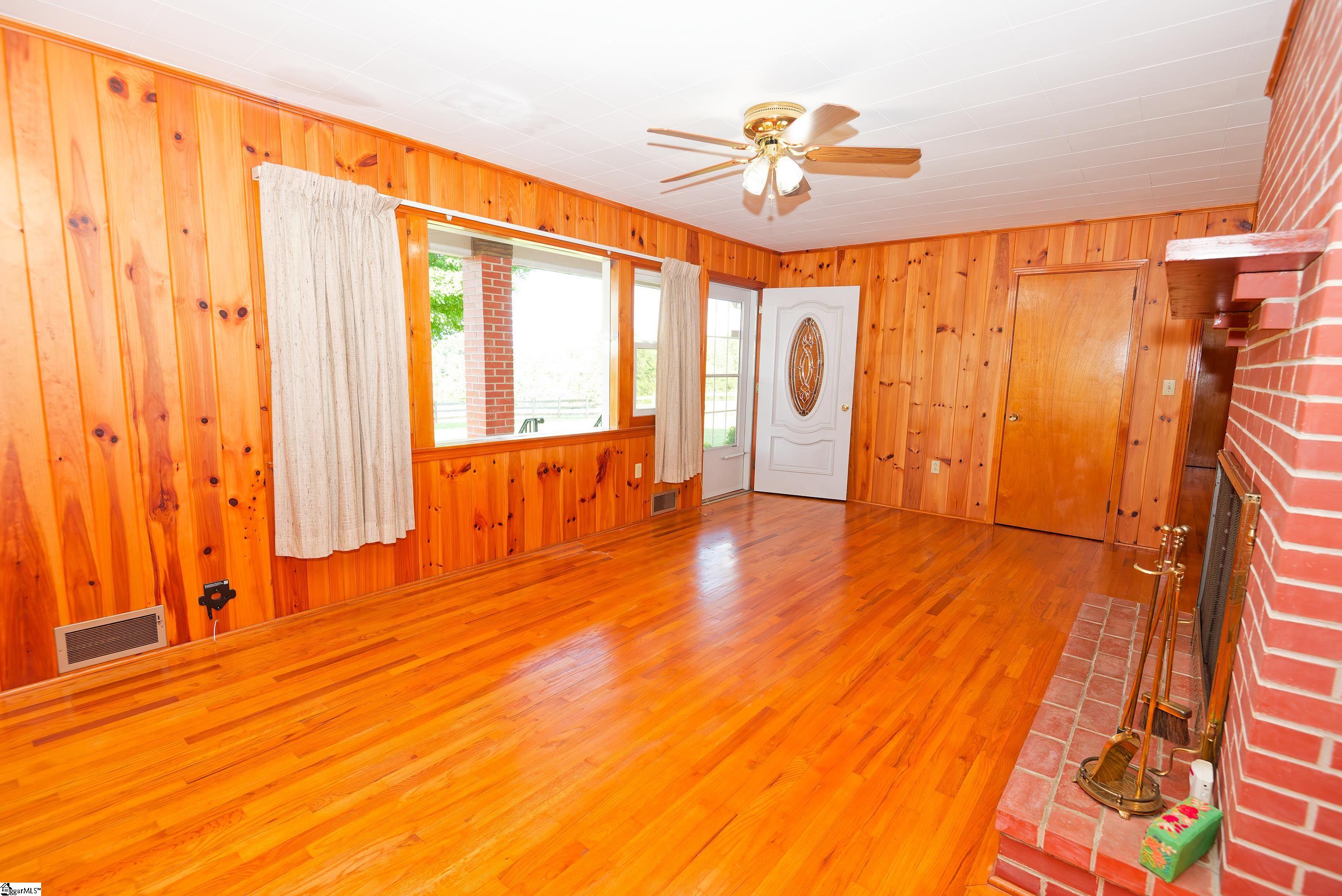 236 Jackson Grove Road Columbus, NC 28722 - Photo 10 of 44 Gallery Image 10