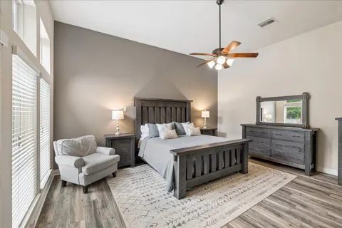 $760,000 | 116 Wade Pointe Drive, Montgomery, TX 77316