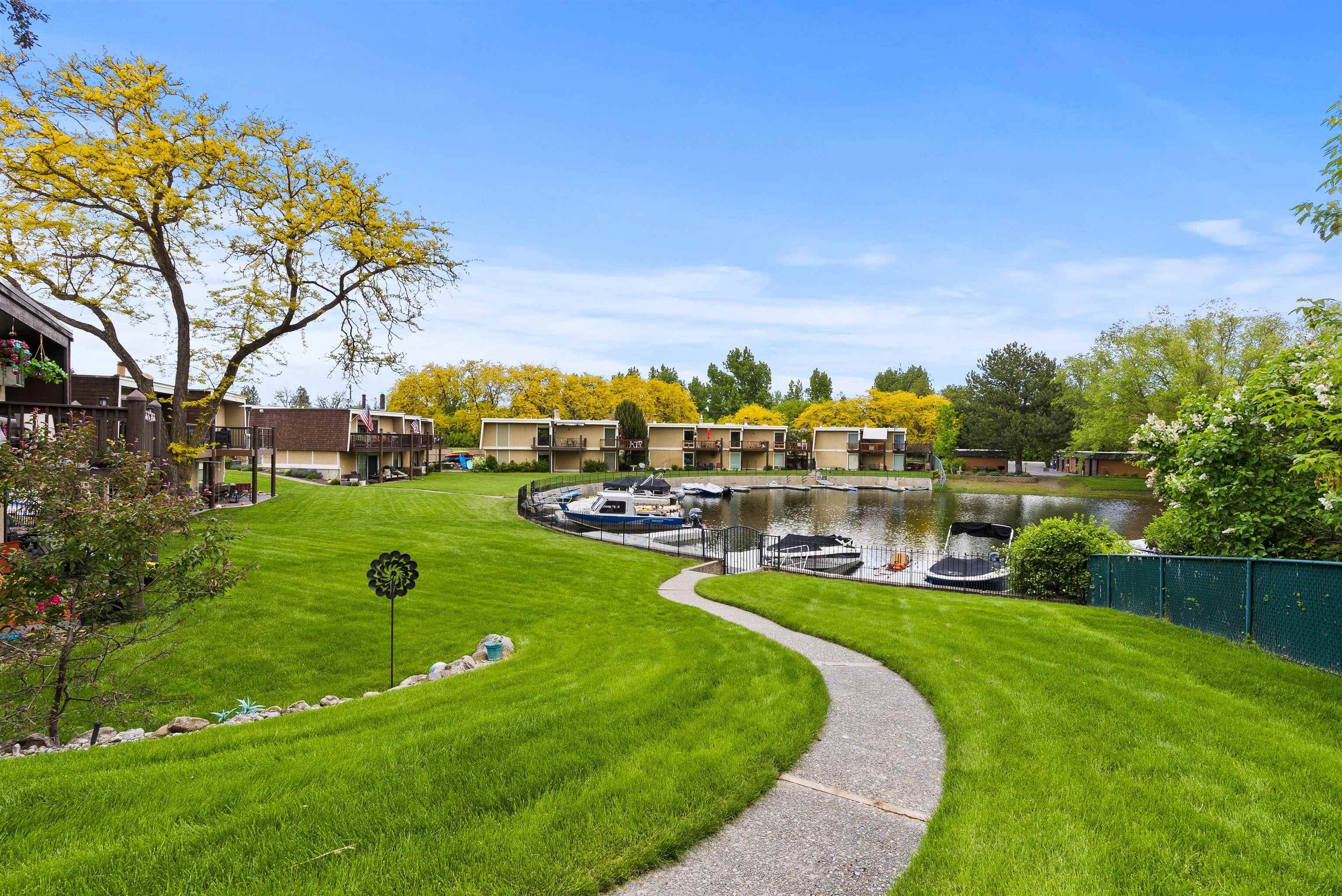 305 South Liberty Lake Road, Unit 8 Liberty Lake, WA 99019 - Photo 19 of 23