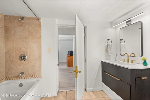 $999,000 | 331 Holland Hills Road, Unit 5, Basalt, CO 81621