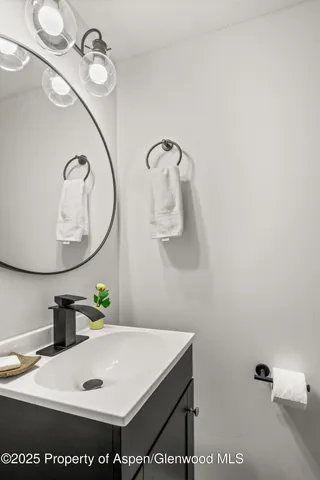 $999,000 | 331 Holland Hills Road, Unit 5, Basalt, CO 81621