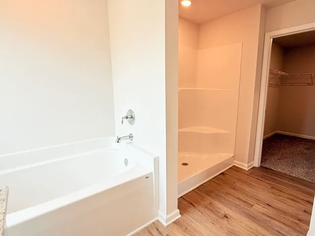 $3,000 | 1946 Tree Swallow Drive, Tallahassee, FL 32311