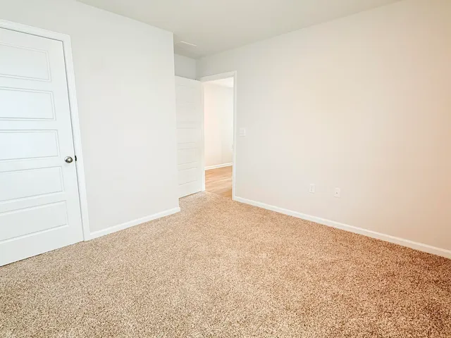 $3,000 | 1946 Tree Swallow Drive, Tallahassee, FL 32311