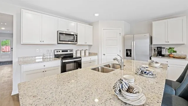 $3,000 | 1946 Tree Swallow Drive, Tallahassee, FL 32311