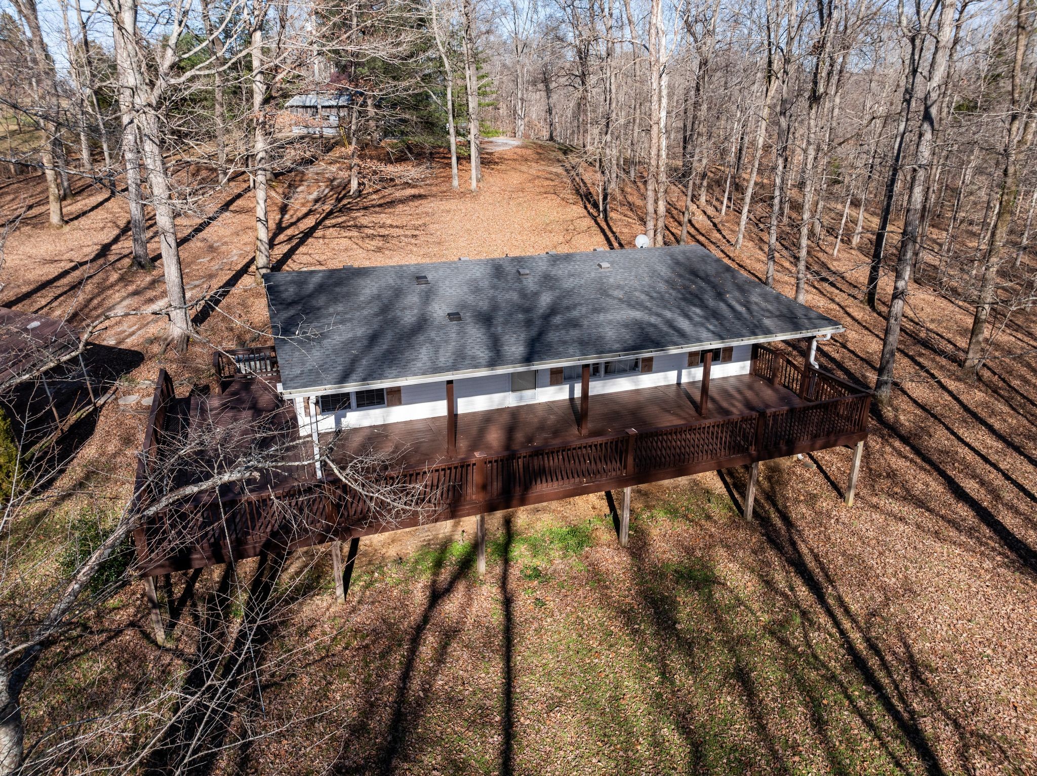 1651 Neptune Road Ashland City, TN 37015 - Photo 2 of 44