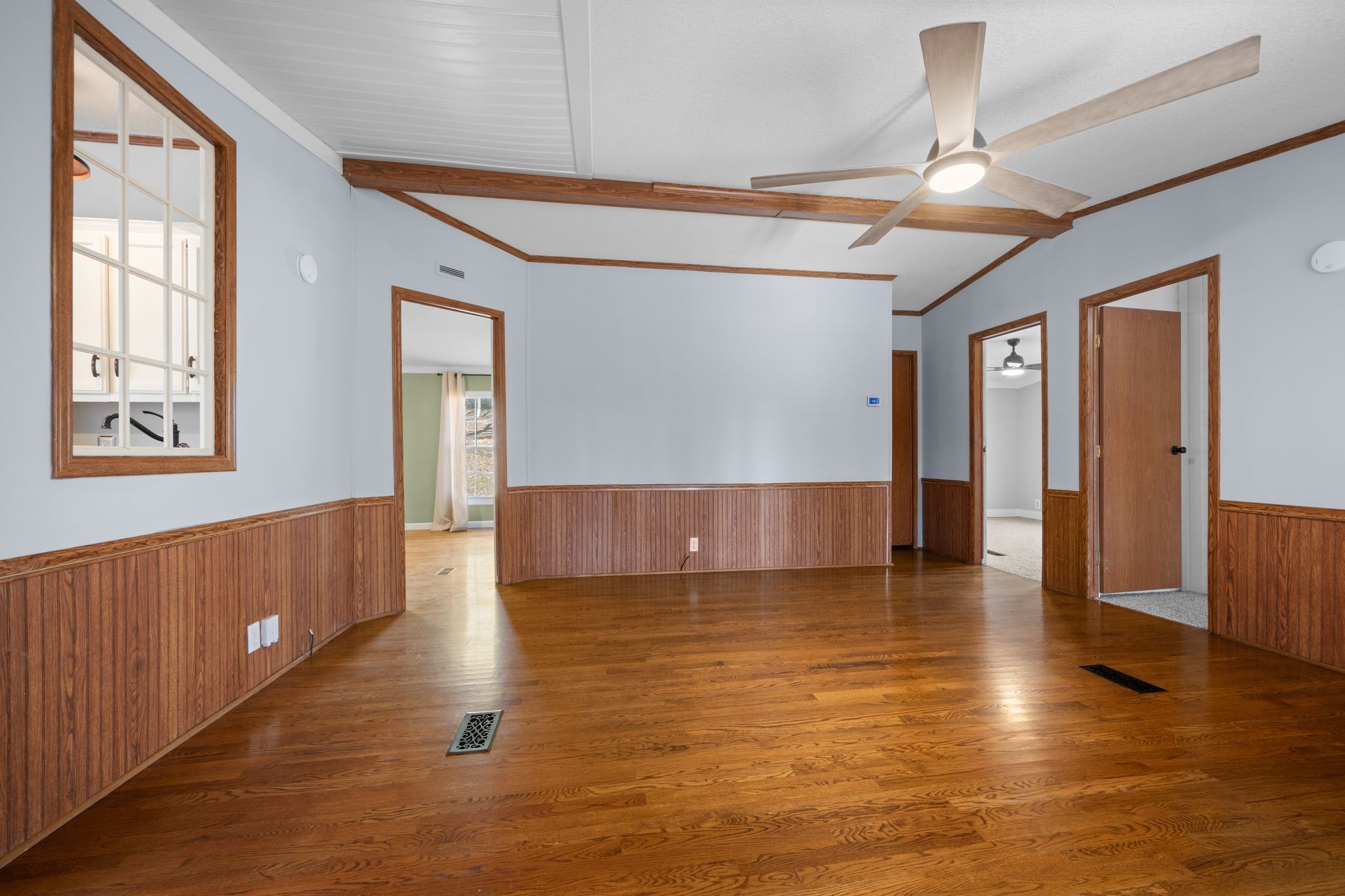 1651 Neptune Road Ashland City, TN 37015 - Photo 9 of 44