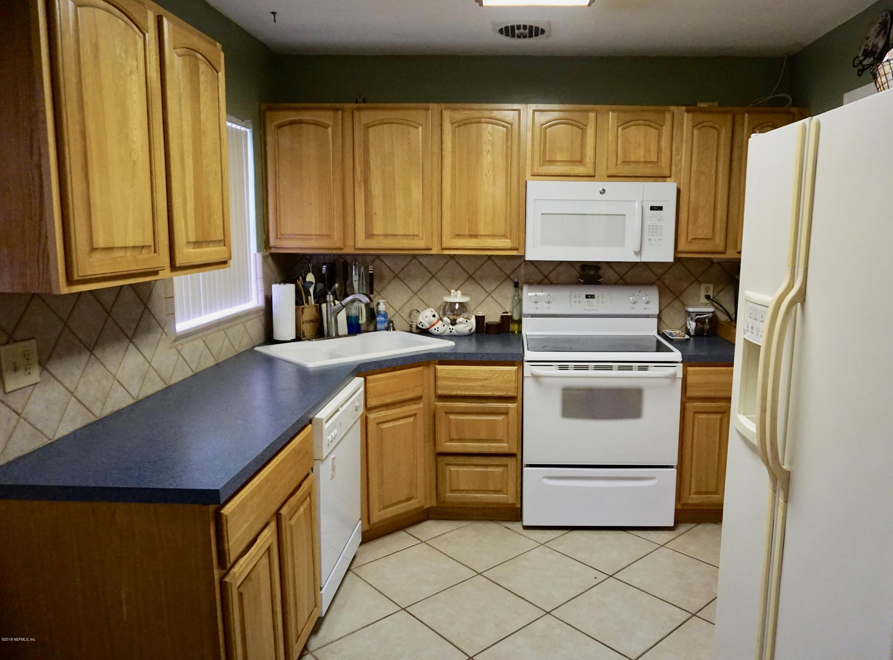 1942 Gamewell Road Jacksonville, FL 32211 - Photo 6 of 16 DSC01449