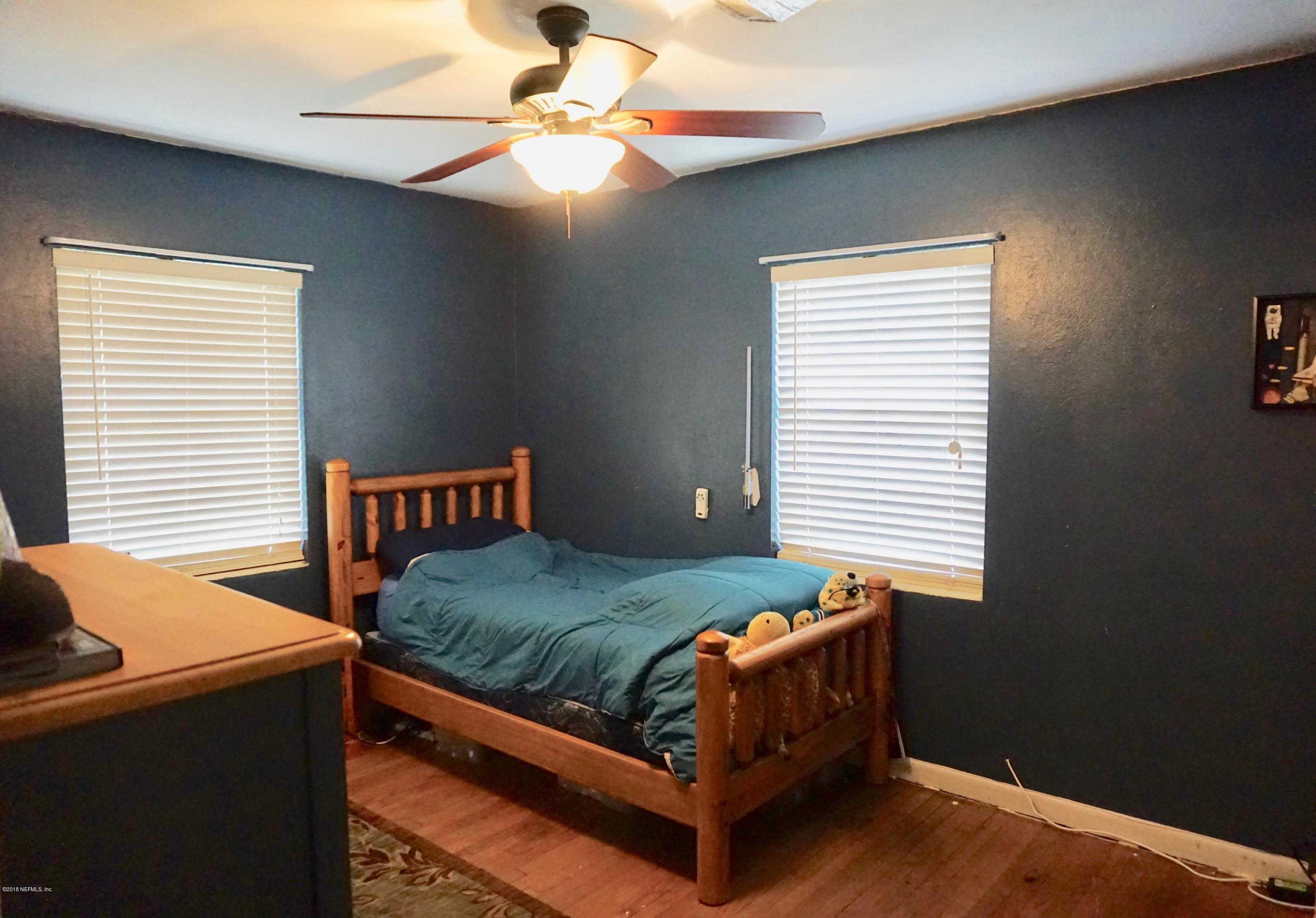 1942 Gamewell Road Jacksonville, FL 32211 - Photo 9 of 16 DSC01462