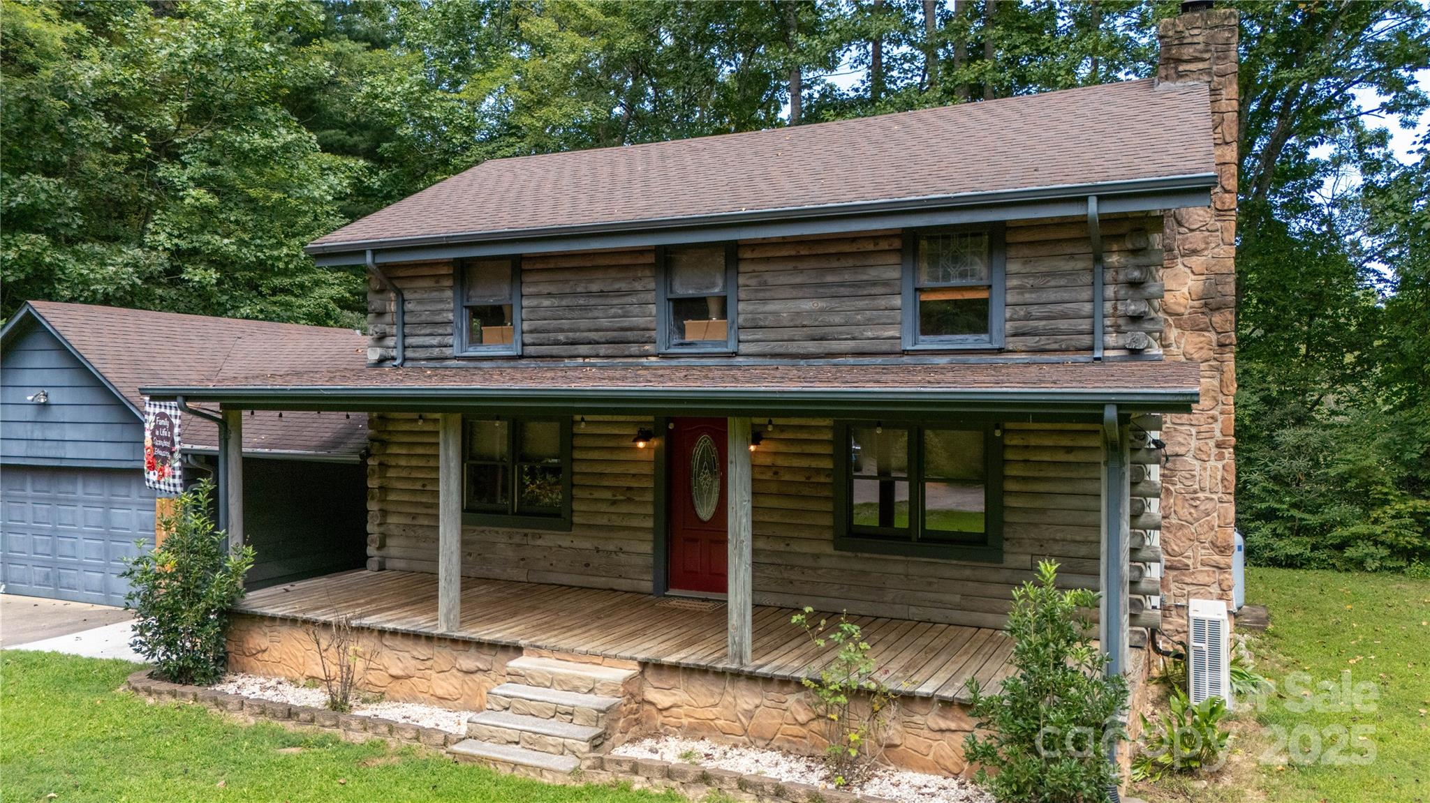 2038 Toms Creek Road Marion, NC 28752 - Photo 4 of 37