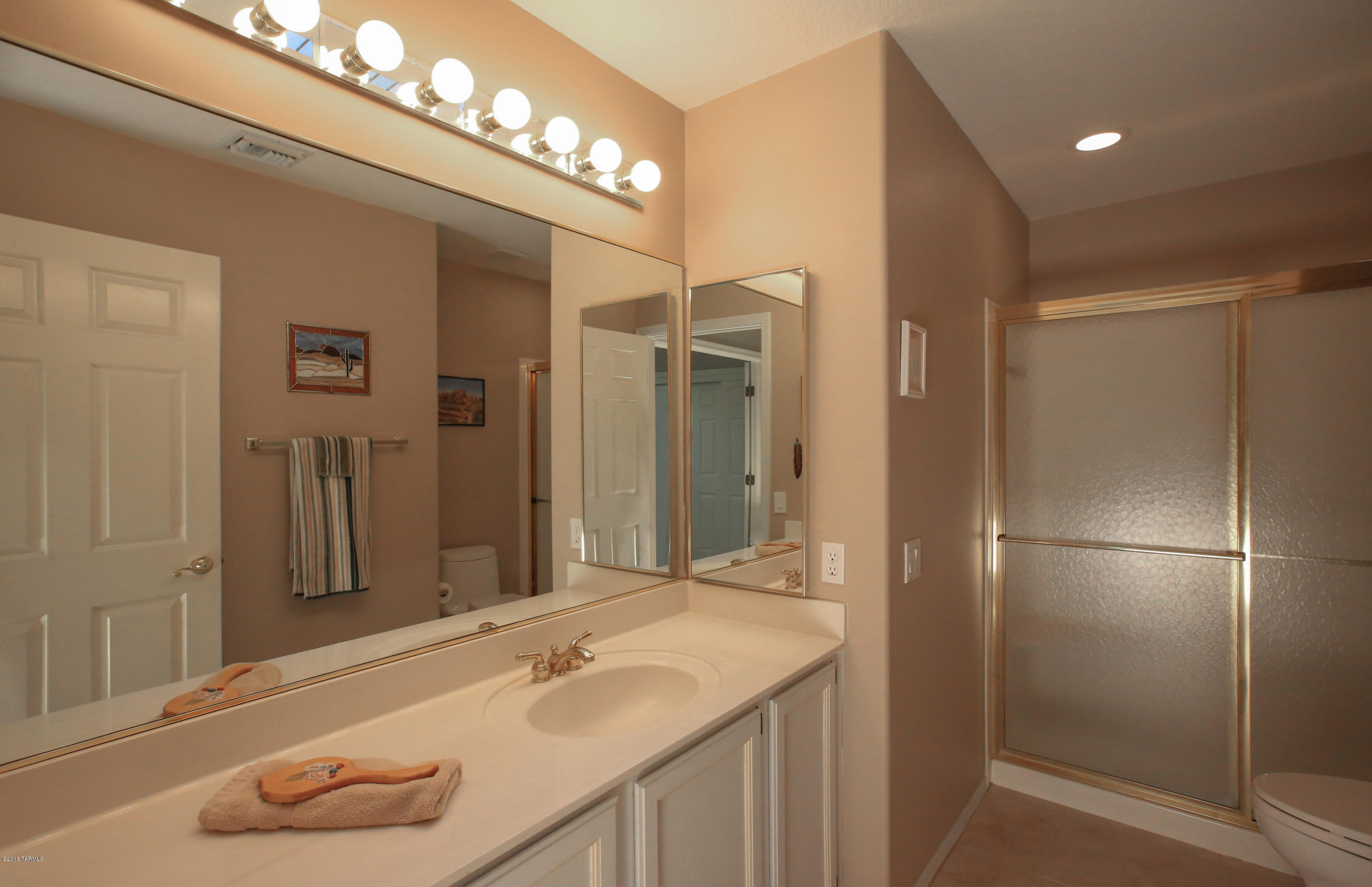 1285 East Royal Oak Road Oro Valley, AZ 85755 - Photo 29 of 34