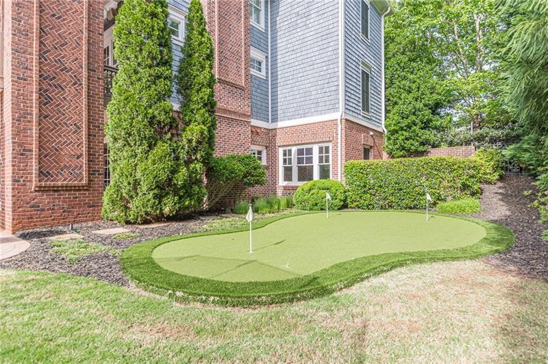 2010 Caladium Way Roswell, GA 30075 - Photo 65 of 71 Gallery Image 65