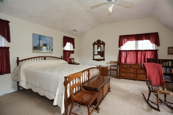 3 Forbes Road Hudson, MA 01749 - Photo 18 of 24 Gallery Image 18