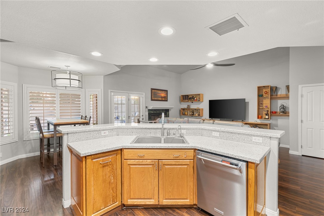 7837 Rancho Destino Road Las Vegas, NV 89123 - Photo 10 of 43 Gallery Image 10