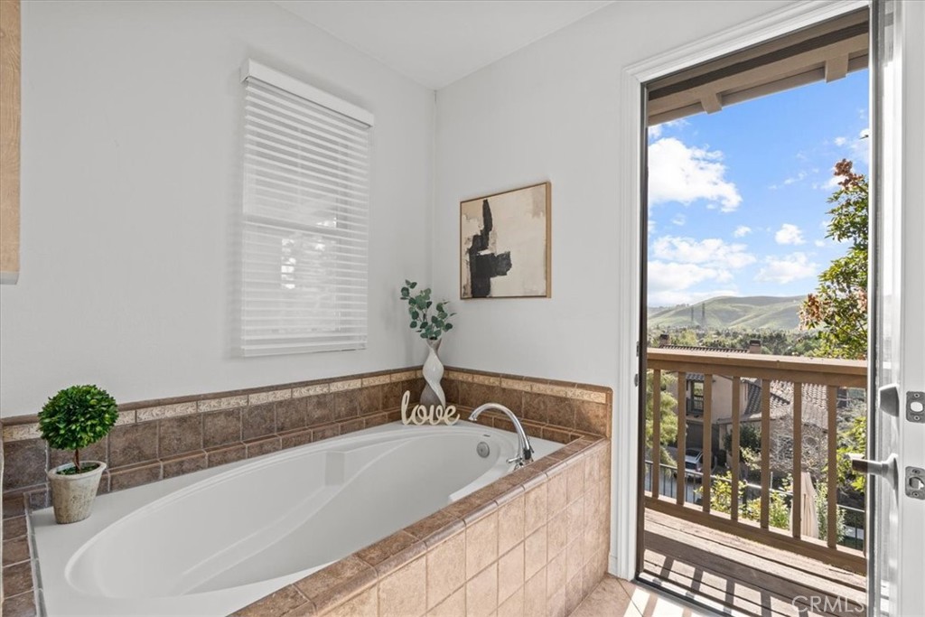 11 Tuscany Ladera Ranch, CA 92694 - Photo 28 of 62