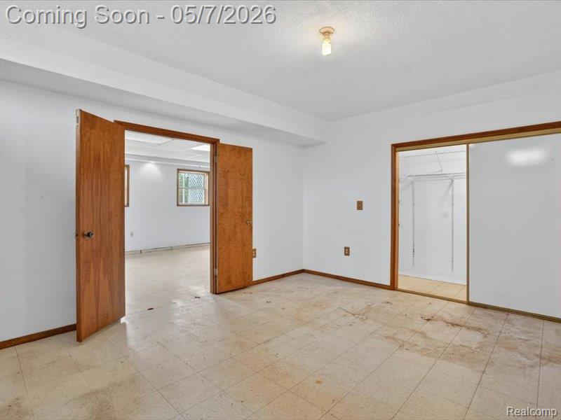 5081 Vines Road Howell, MI 48843 - Photo 48 of 77