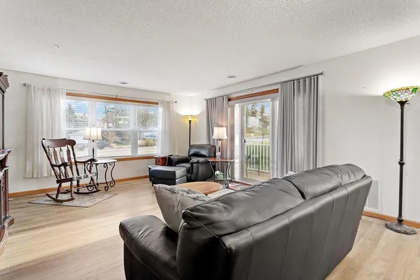 $244,000 | 2231 North Penn Place, Unit 201, North St. Paul, MN 55109