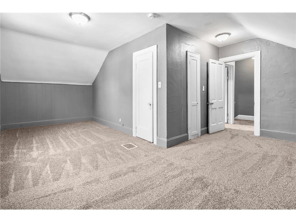 324 Van Buren Avenue St. Paul, MN 55103 - Photo 17 of 22