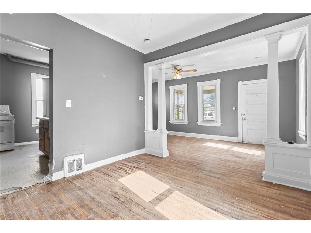 324 Van Buren Avenue St. Paul, MN 55103 - Photo 9 of 22